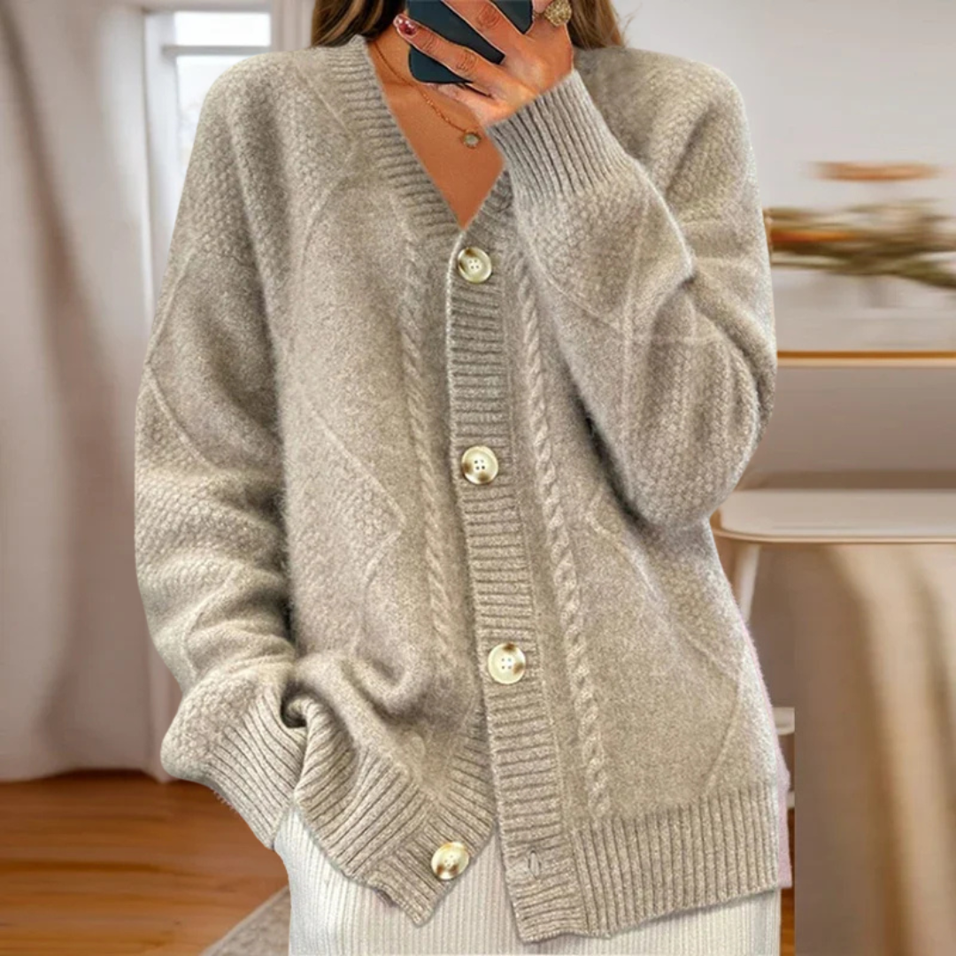 Luna | Cable-Knit Cardigan
