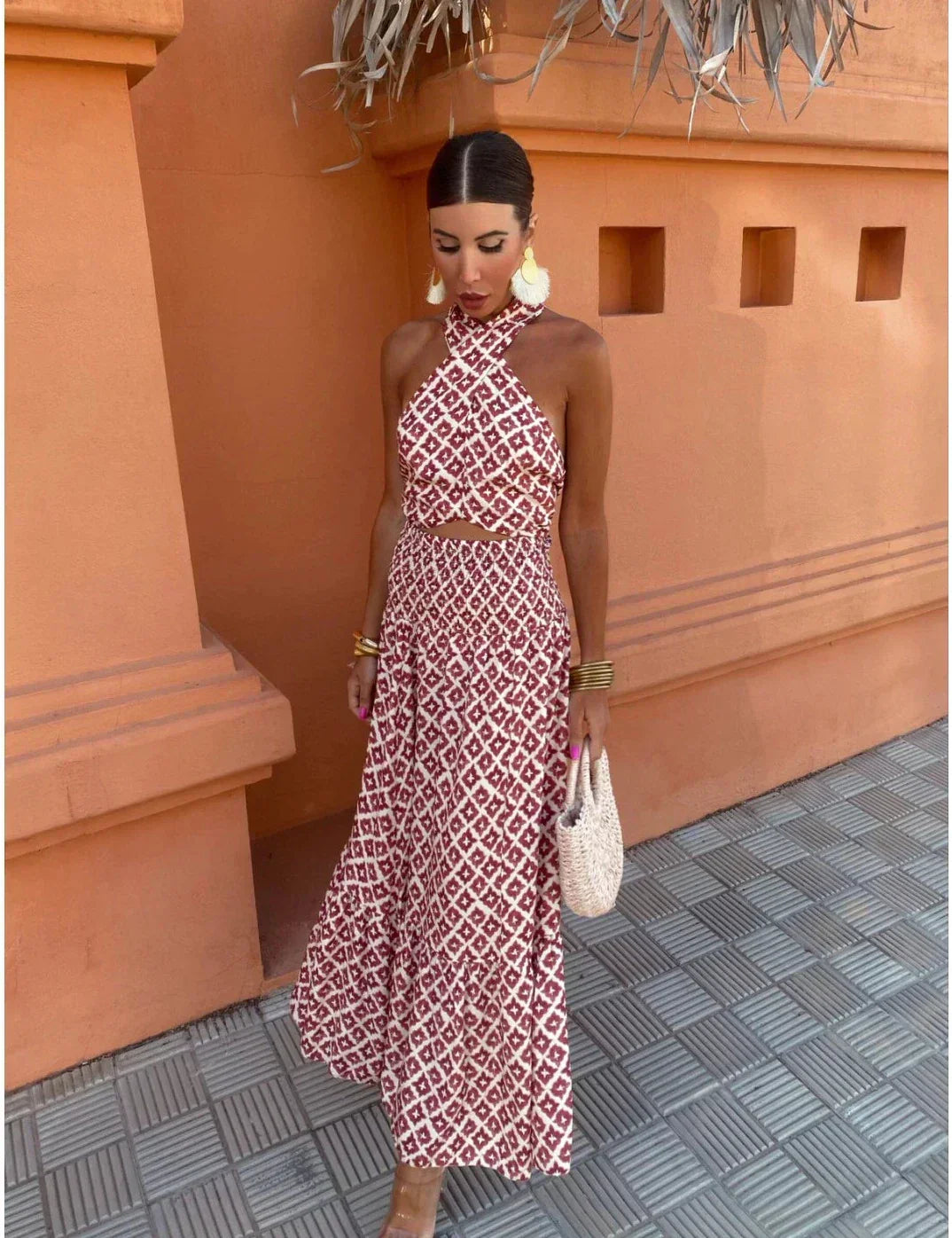 Macie | Elegant Off-the-Shoulder Ruffle Midi Dress