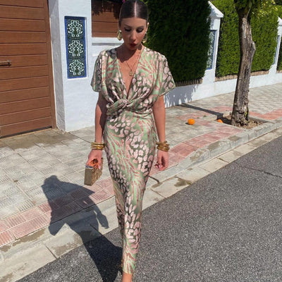 Kyla | Twisted V-Neck Maxi Dress